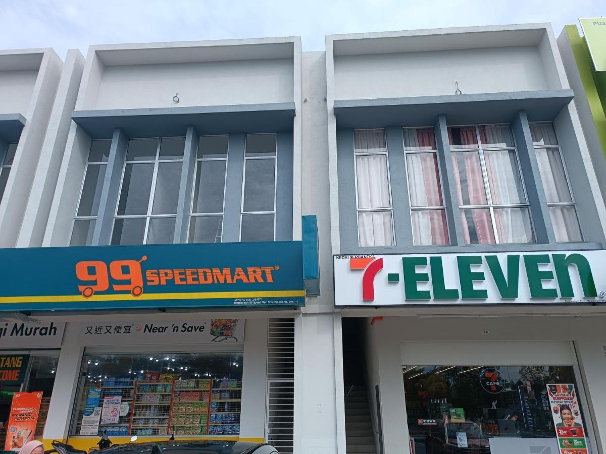 Aisy Homestay Putrajaya Cyberjaya Klia Kampung Dengkil Dış mekan fotoğraf