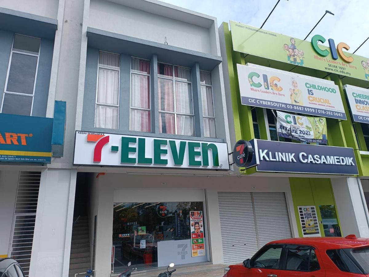 Aisy Homestay Putrajaya Cyberjaya Klia Kampung Dengkil Dış mekan fotoğraf