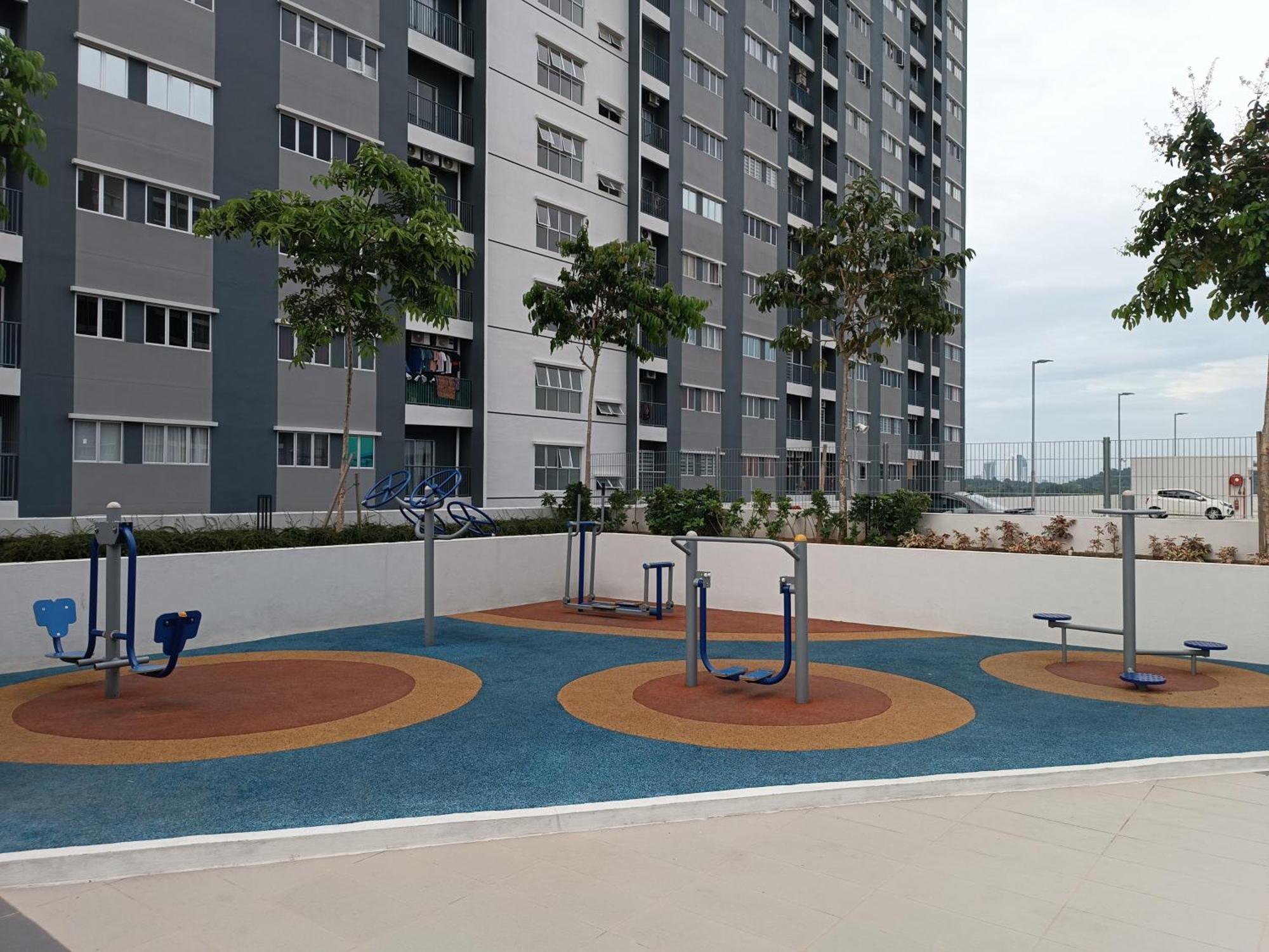 Aisy Homestay Putrajaya Cyberjaya Klia Kampung Dengkil Dış mekan fotoğraf